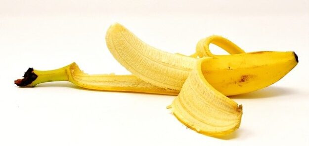 バナナの剥き方の画像ー１